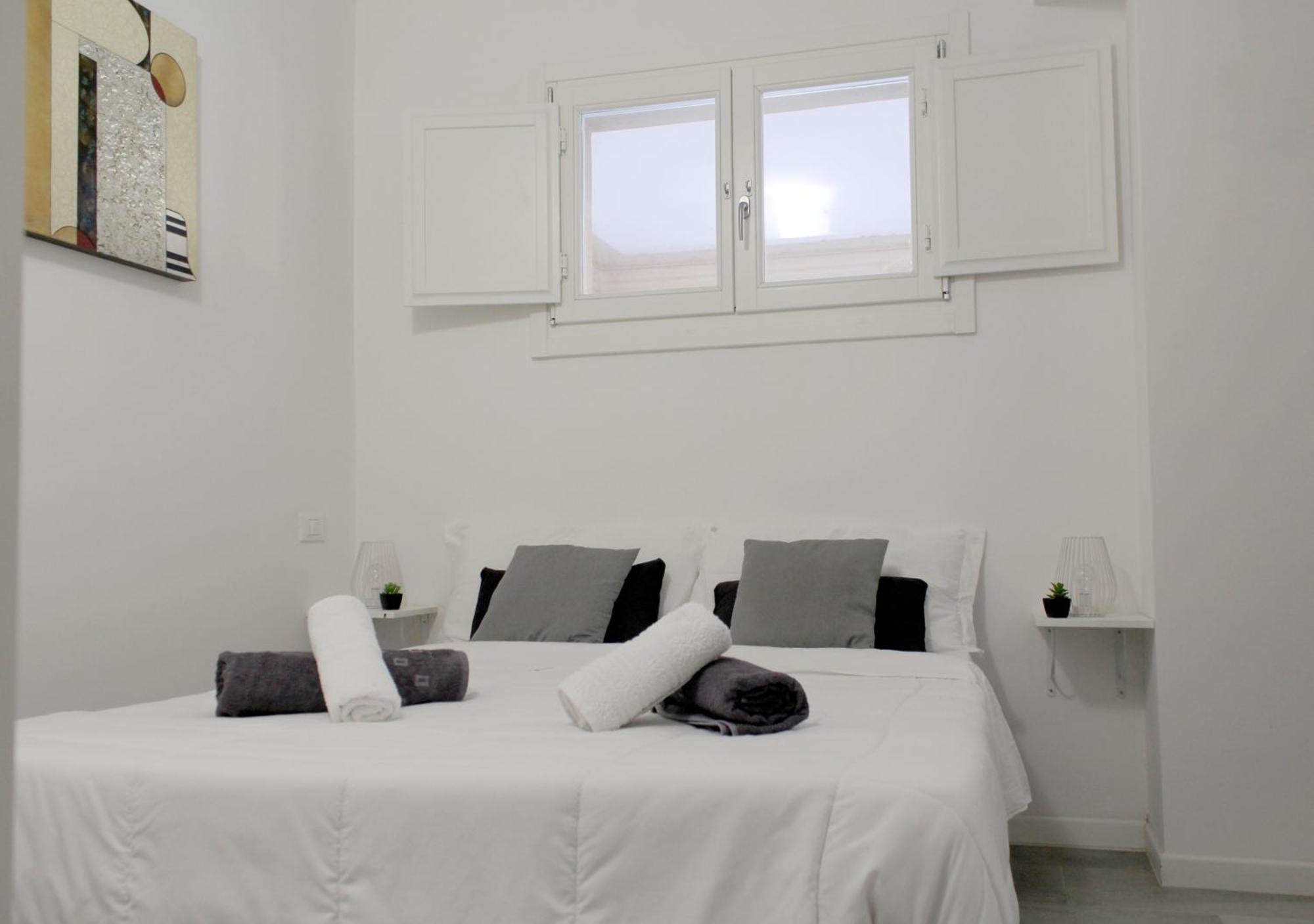 شقة Sky Loft Airport - Modern Apt 1St Floor بولونيا المظهر الخارجي الصورة